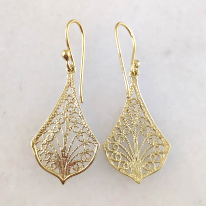Elegant Filigree Drop Earrings with Nature-Inspired Design - TurkishBling