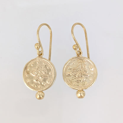 Textured Gold Coin Drop Earrings – Vintage Inspired