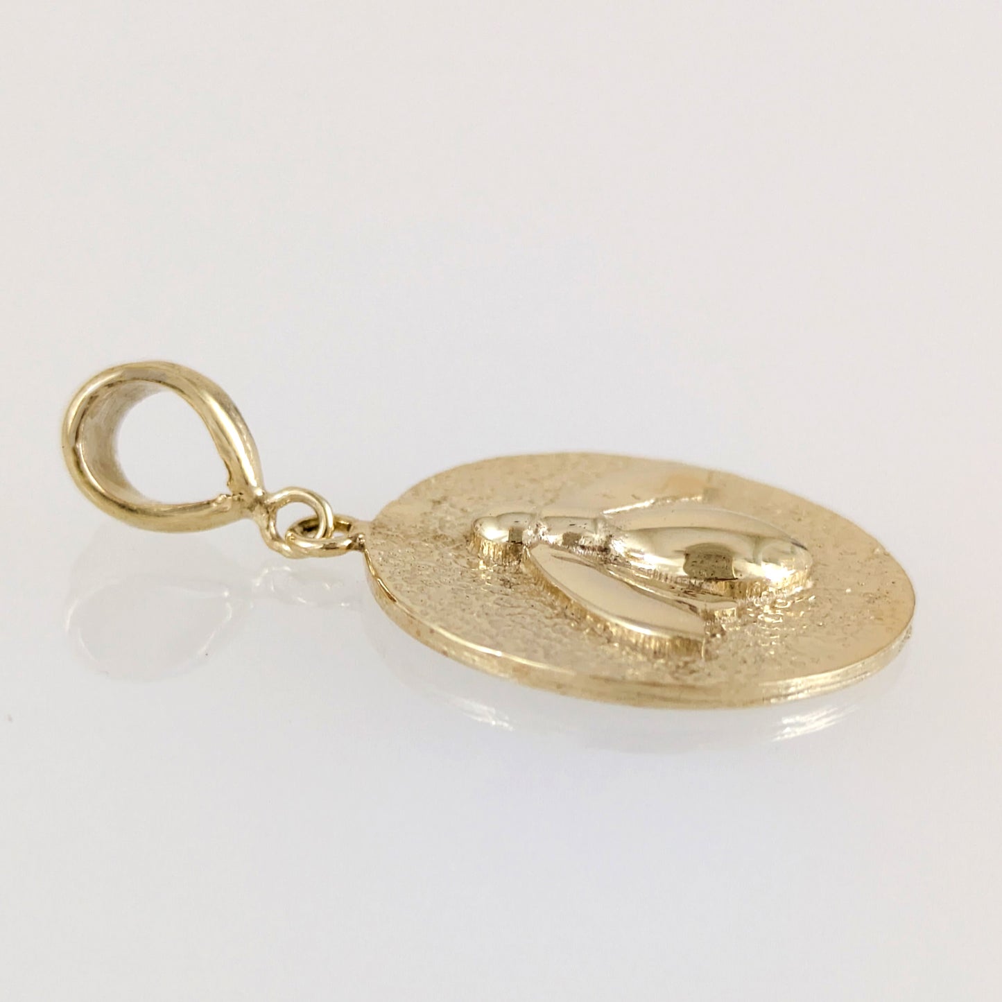 Bee Medallion PendantBee Medallion Pendant
