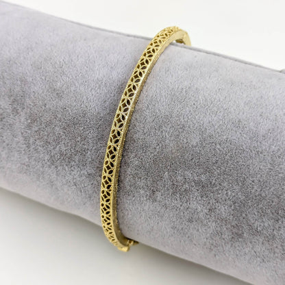 Filigree Pattern Bangle - TurkishBling