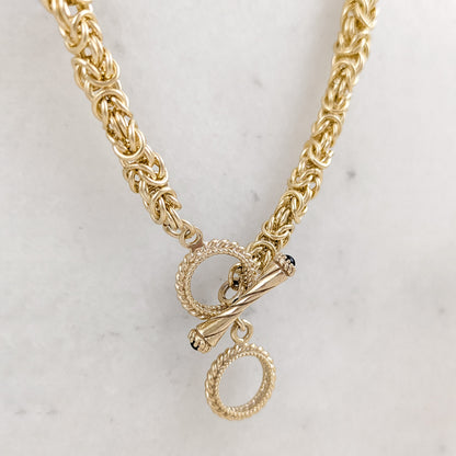 Byzantine Link Chain Necklace with Rope-Textured Toggle Clasp