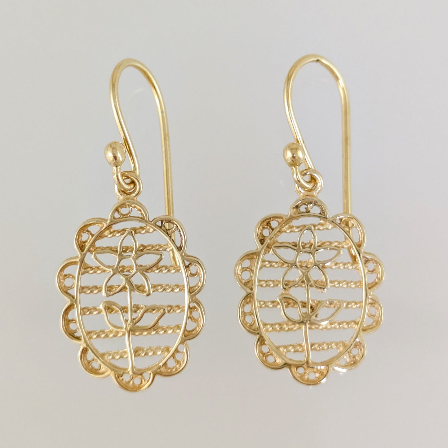 Oval Floral Openwork Drop Earrings