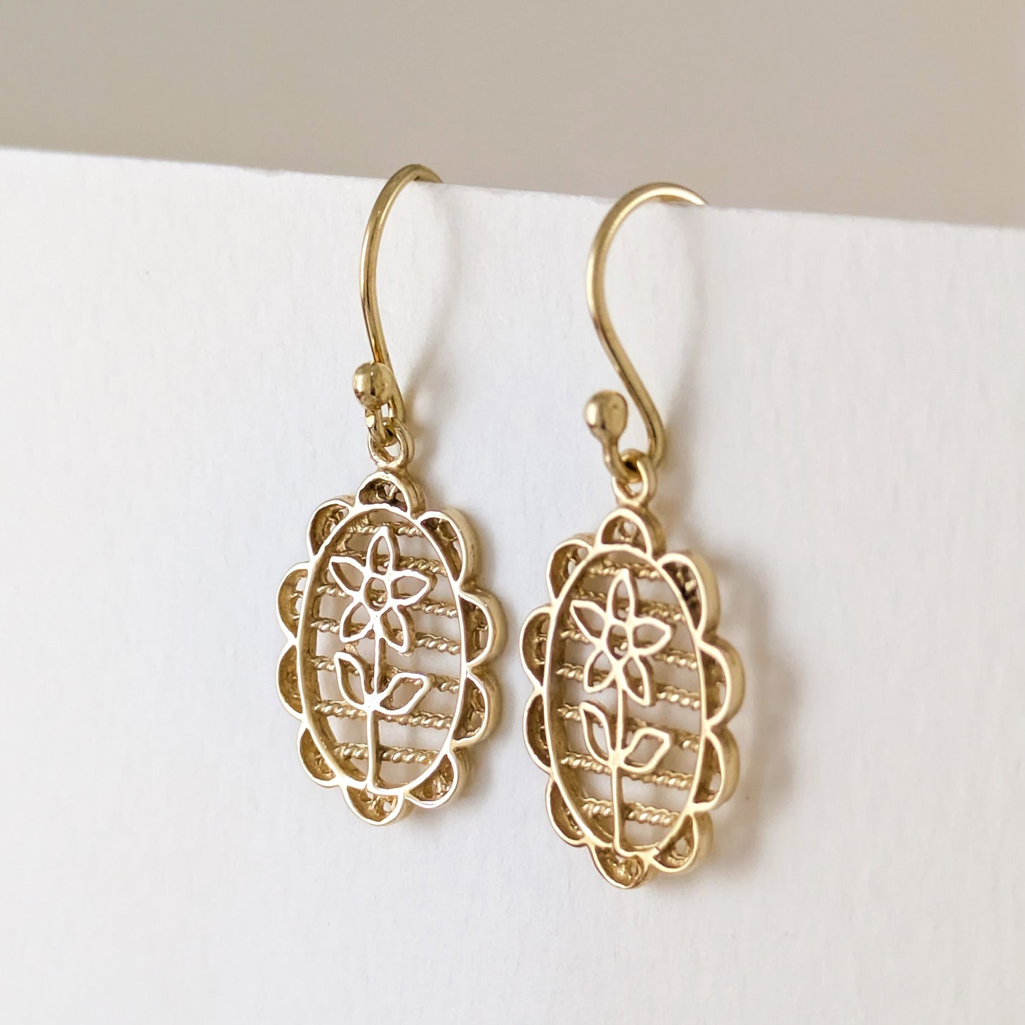 Oval Floral Openwork Drop Earrings