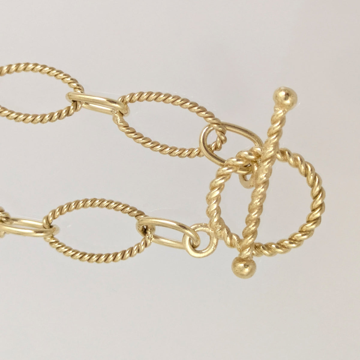 Oval Link Toggle Necklace with Twisted Texture