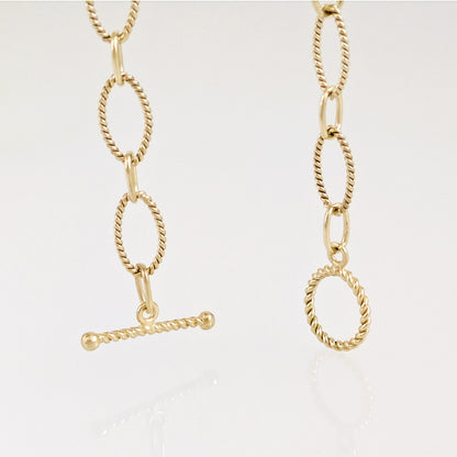 Oval Link Toggle Necklace with Twisted Texture