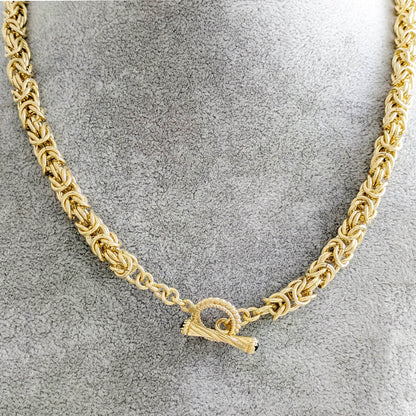 Byzantine Chain Necklace with Gemstone accented Toggle Clasp – 7mm, 24 Inch - TurkishBling