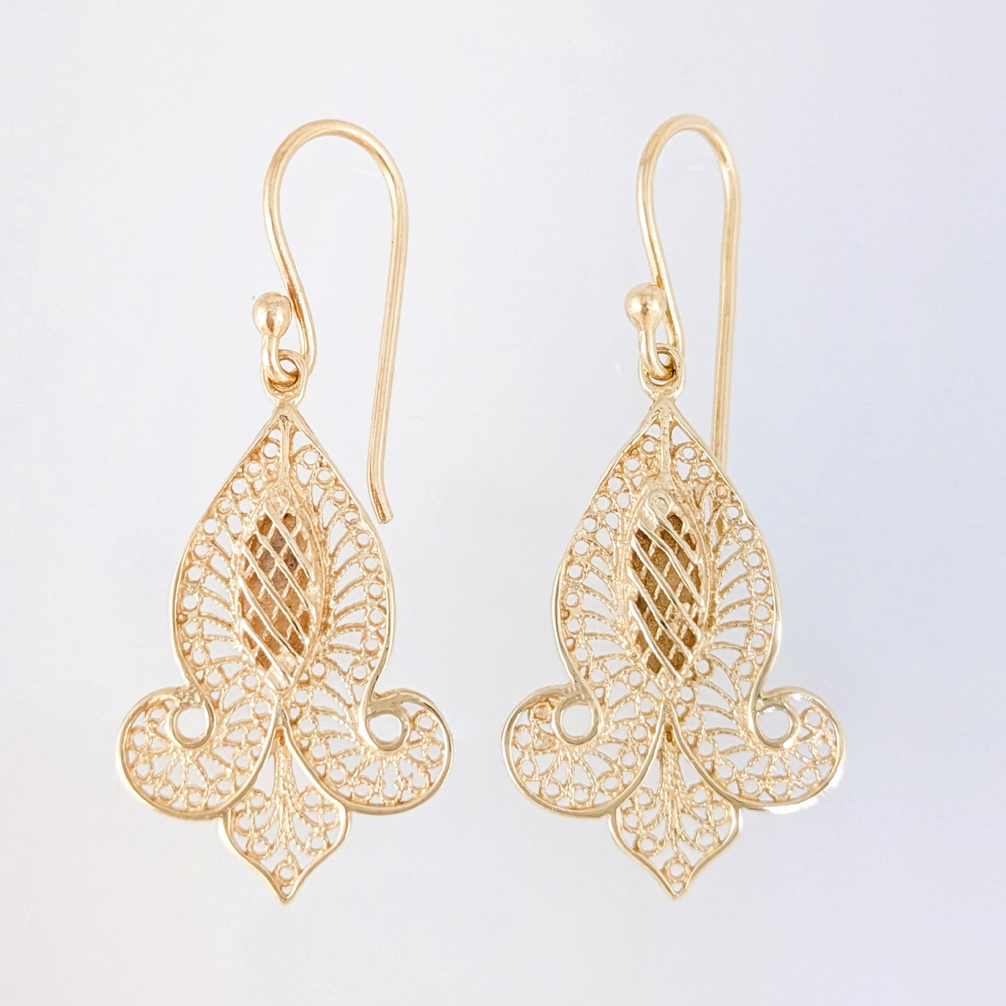 Fleur-de-Lis Dangle Earrings