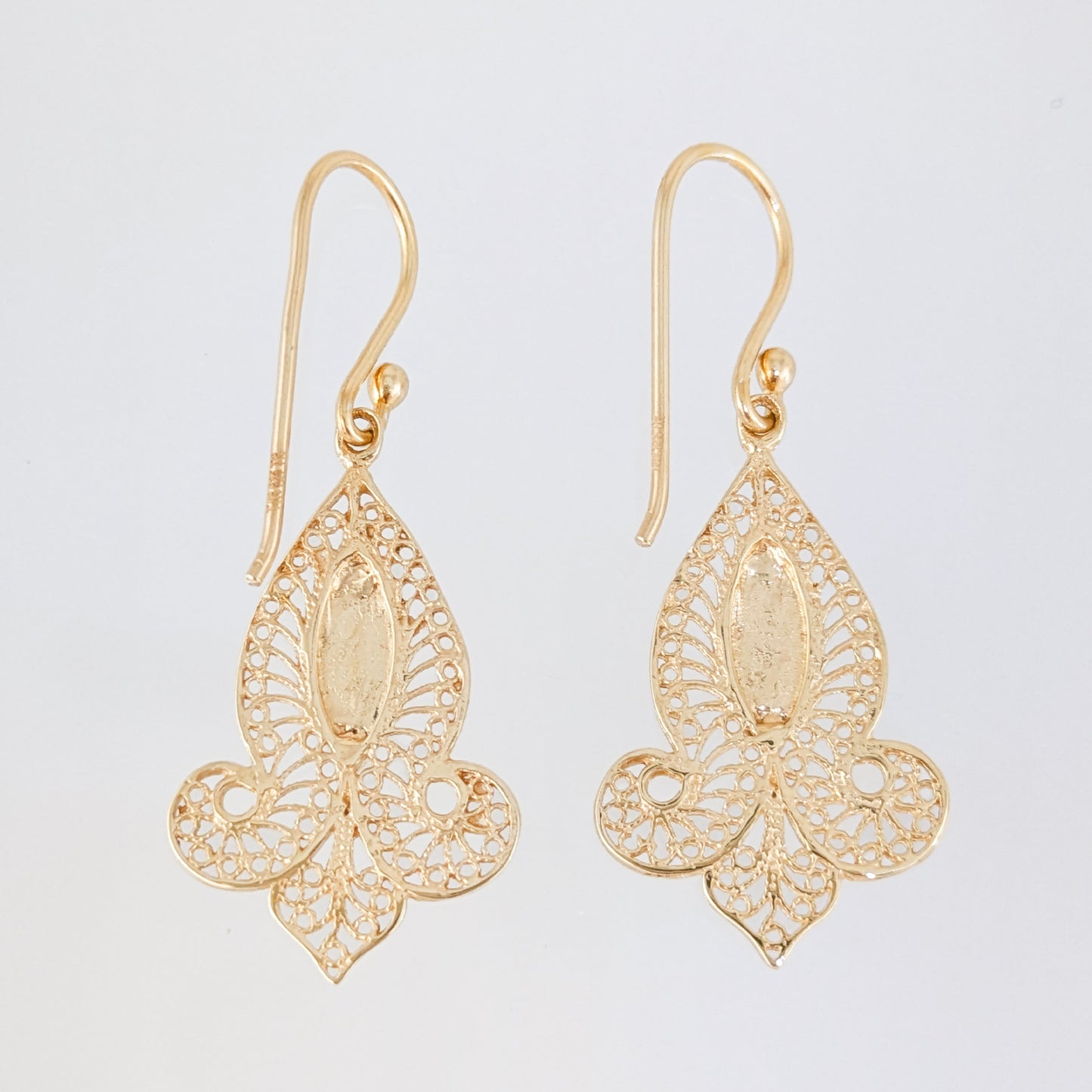 Fleur-de-Lis Dangle Earrings