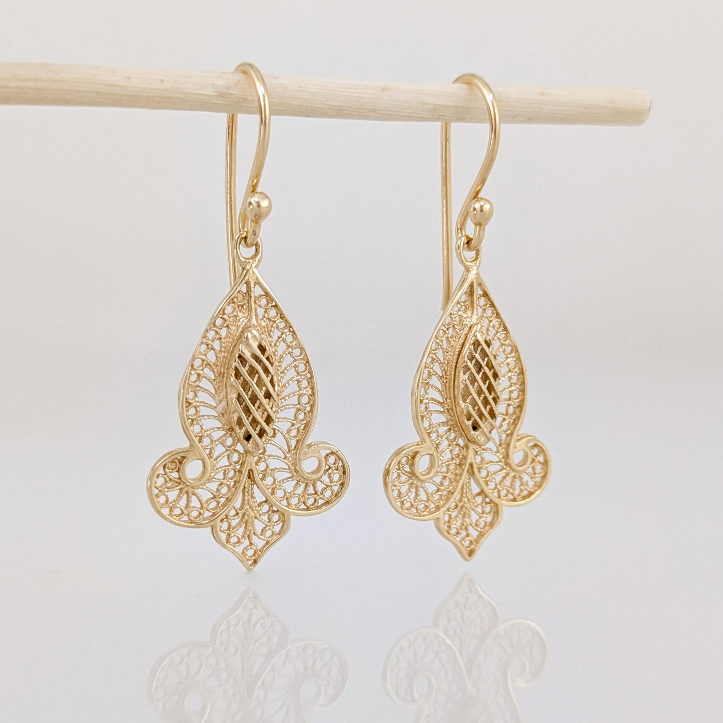 Fleur-de-Lis Dangle Earrings