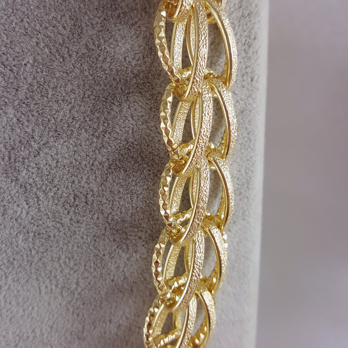 Bold Chain Link Woven Necklace with toggle clasp