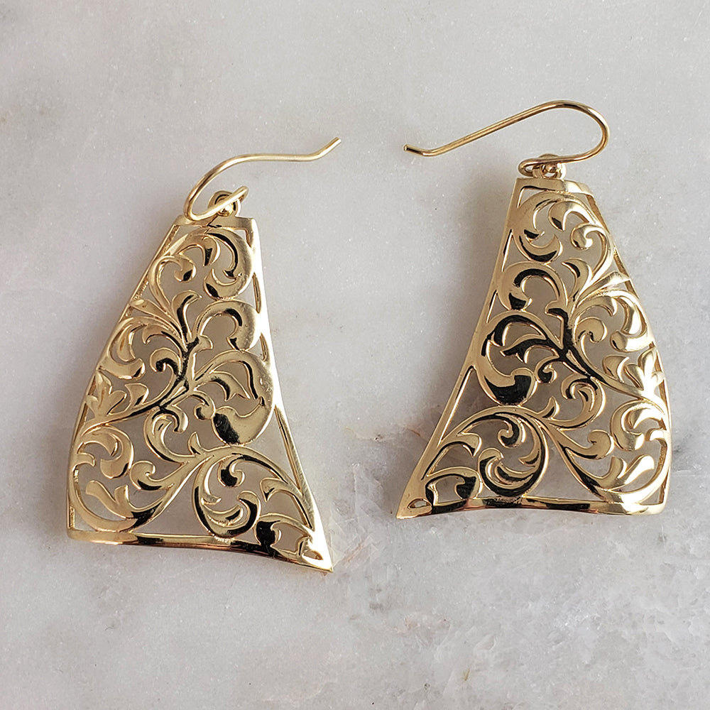 Glamorous Gold Plated Scrollwork Dangle Earrings