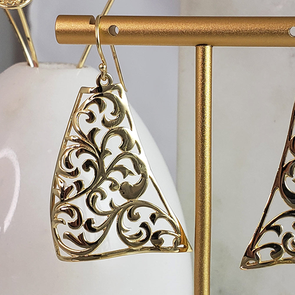 Glamorous Gold Plated Scrollwork Dangle Earrings