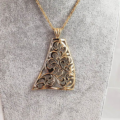 Charming Gold Scrollwork Statement Necklace - TurkishBling