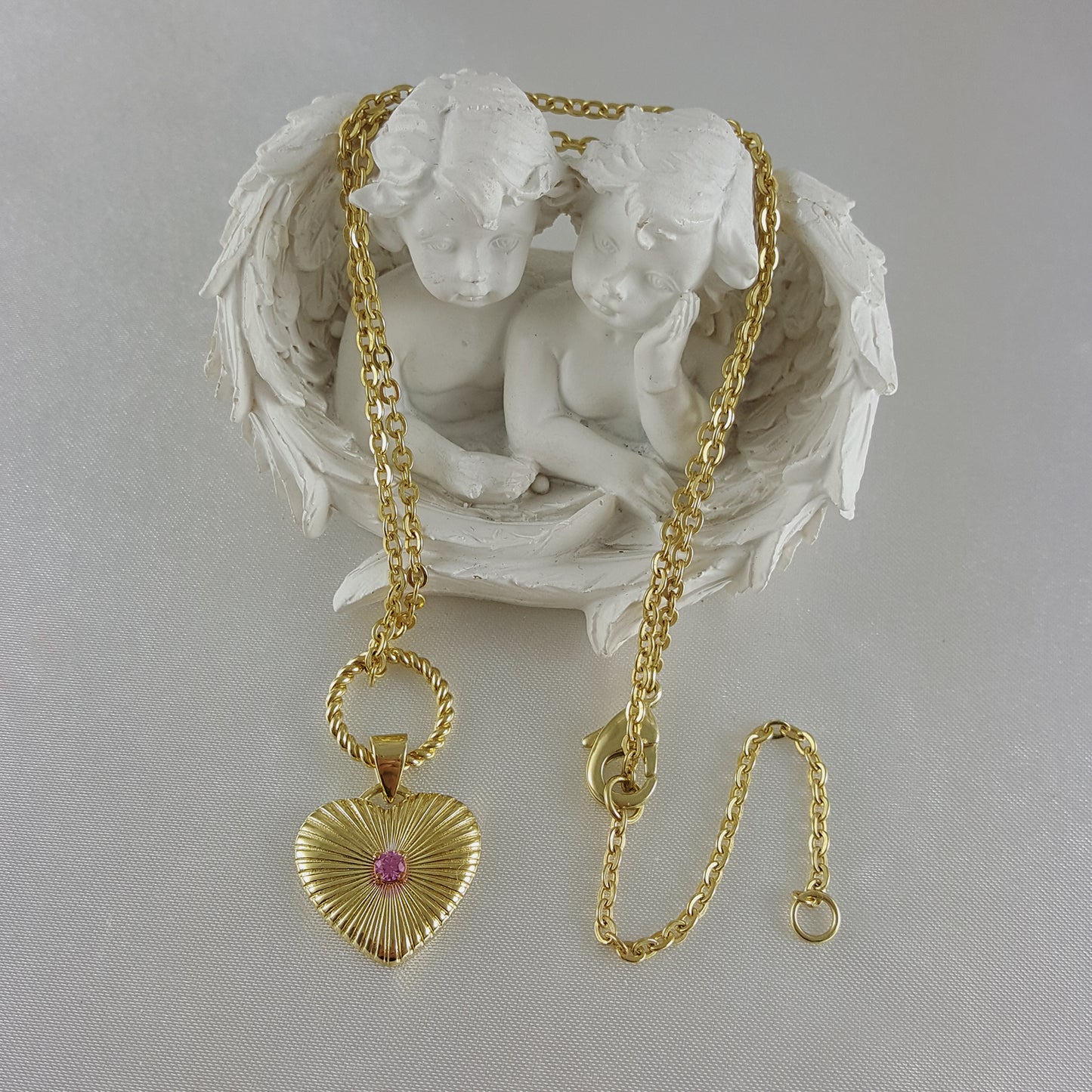 Cute Princess Movie-Inspired 18K Gold Necklace