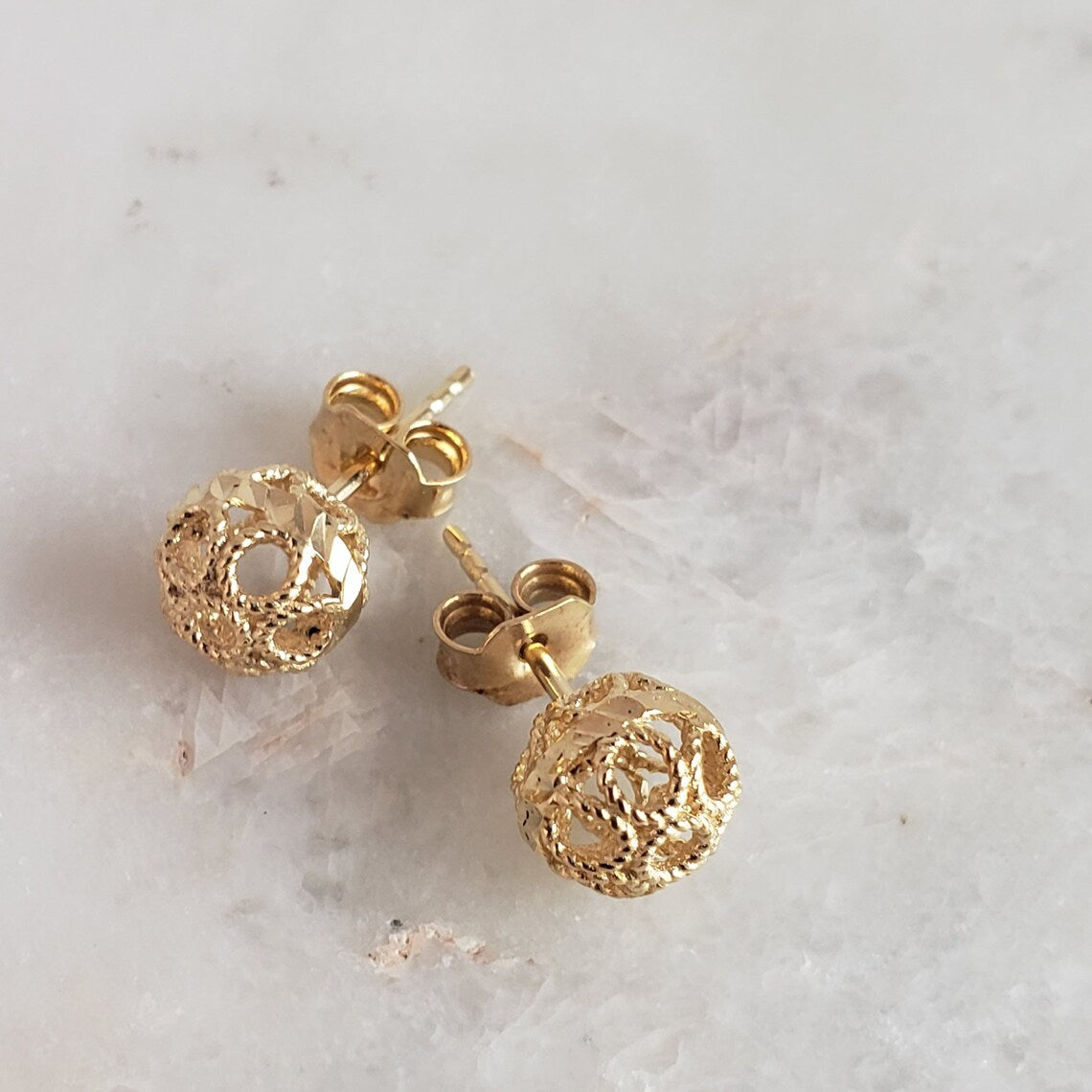 Round Gold Filigree Bead Stud Earrings with Diamond Cut