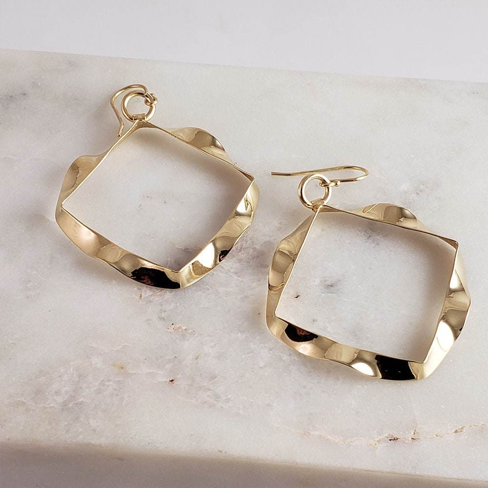 Wavy Square Drop Earrings – Bold Open Frame Look - TurkishBling