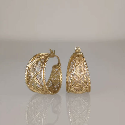 Graduated Filigree Hoop Earrings with Milgrain Detailing