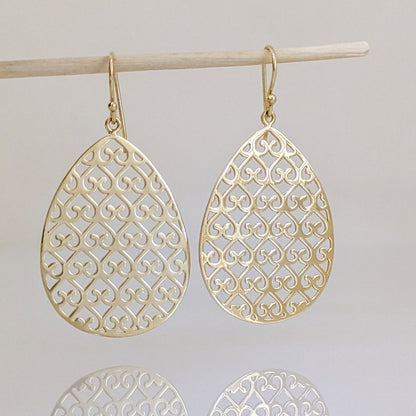 Textured Teardrop Drop Earrings