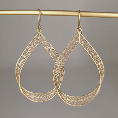 Elegant Gold Teardrop Filigree Earrings – Handcrafted Artisan Statement Dangles