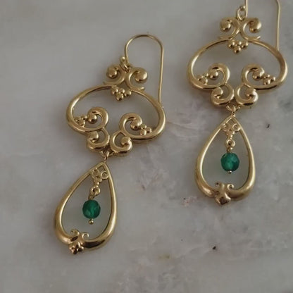 Scrollwork Vintage Style Drop Earrings White or Green Agate