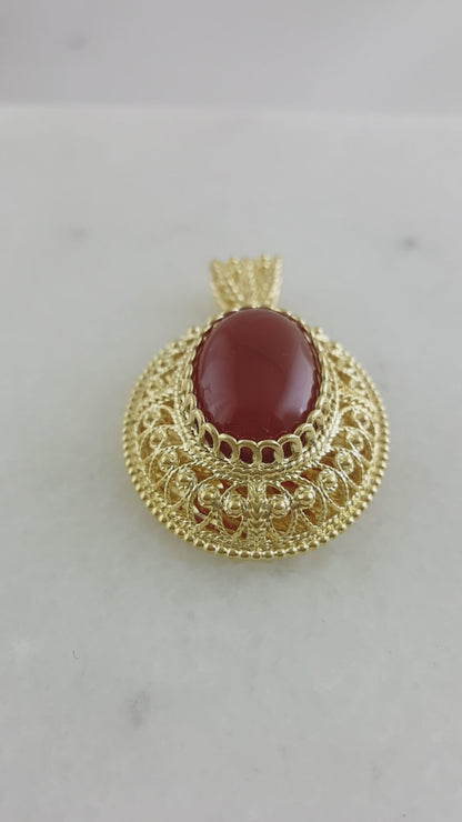 Filigree Pendant with Carnelian and Mirror Finish Gallery – 13x18mm Gemstone