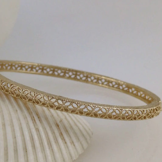 Filigree Pattern Bangle