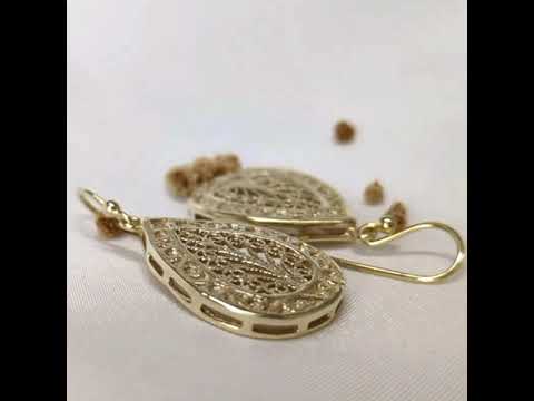 Teardrop Filigree Drop Earrings – Elegant Openwork Design