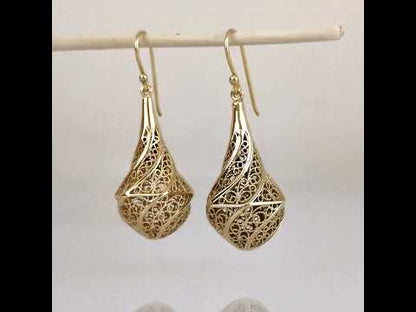 Teardrop Filigree Openwork Drop Earrings
