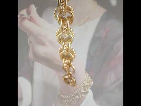 Bold Chain Link Bracelet with Senorita Clasp