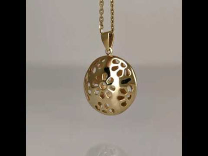Floral Cutout Pendant Necklace Statement